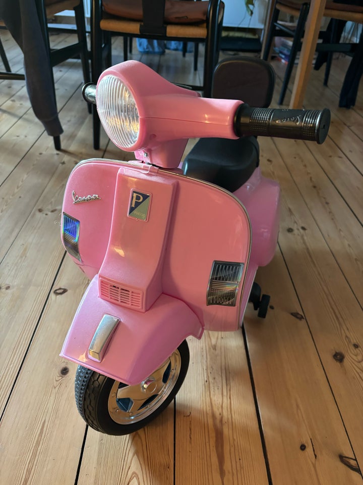 Vespa scooter, Vespa