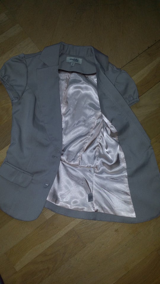 Blazer, str. 34, Charlotte Russe