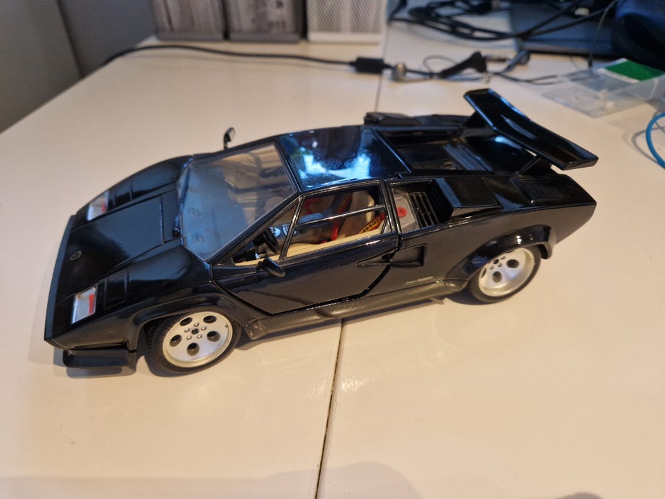 Modelbil, Bburago Lamborghini