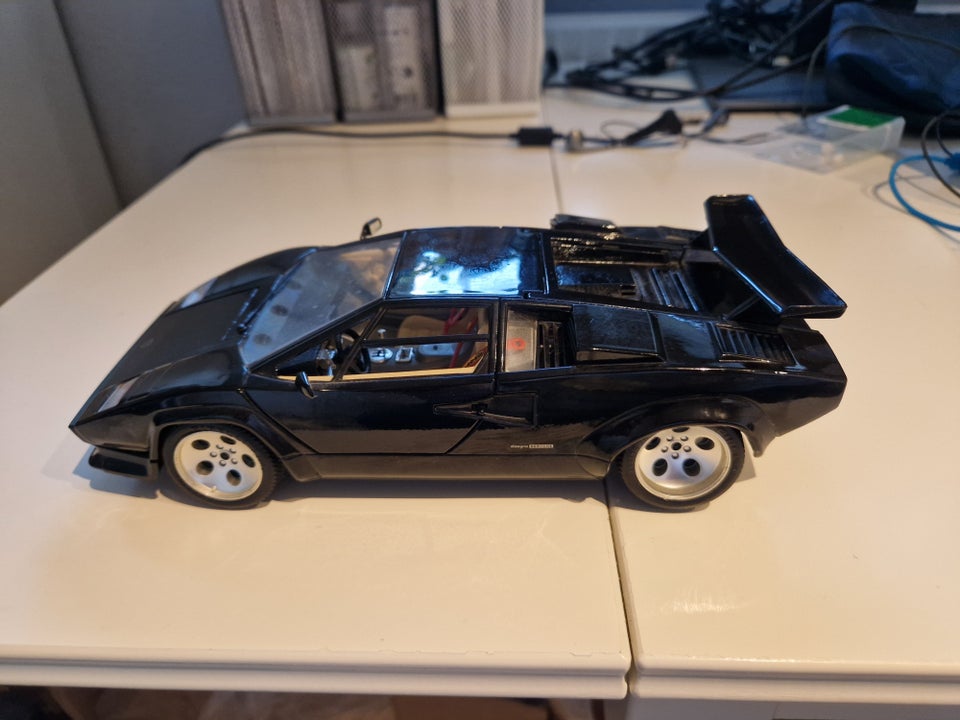 Modelbil, Bburago Lamborghini