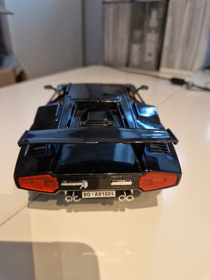 Modelbil, Bburago Lamborghini