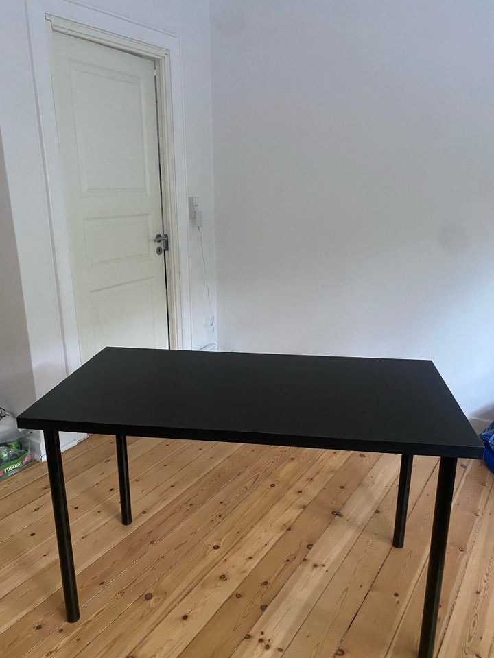 Skrivebord, IKEA, b: 120 d: 60 h: 73