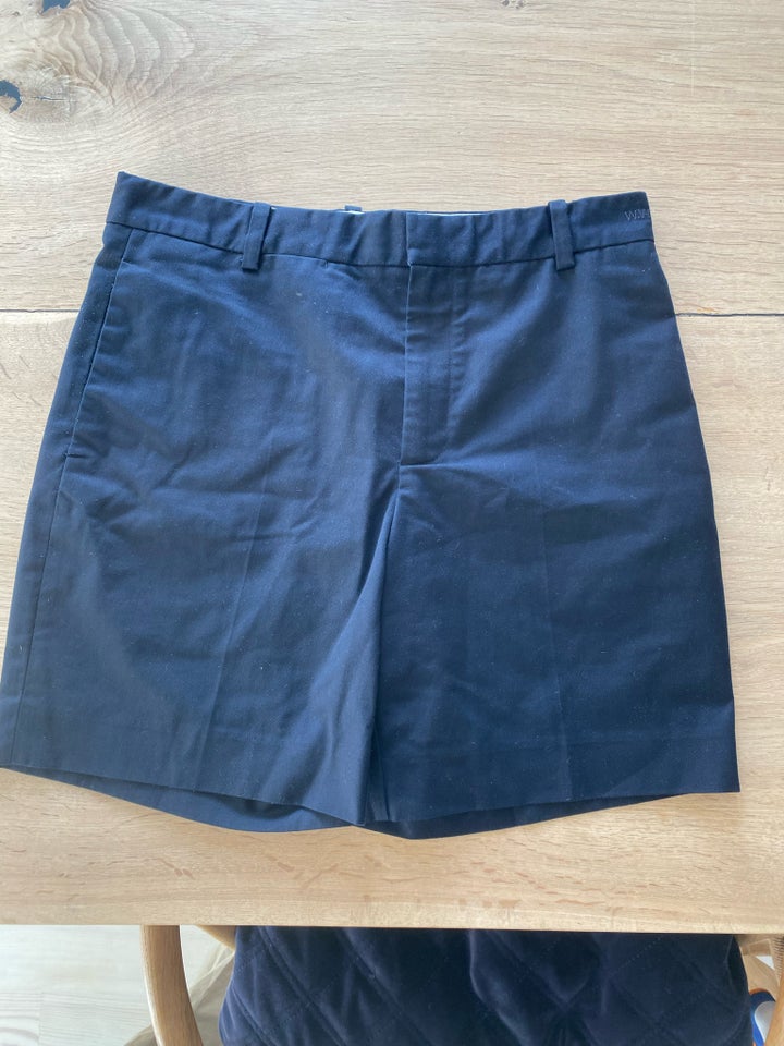 Shorts, Wood Wood , str. 32