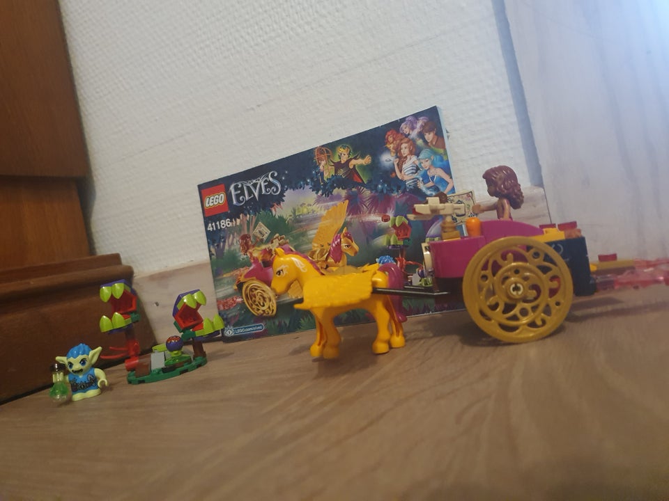 Lego Elves, 41186 Azan Flugten fra