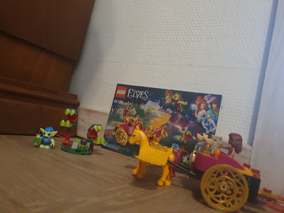 Lego Elves, 41186 Azan Flugten fra