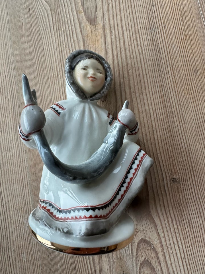 Porcelæn, Pige med fisk , USSR figur