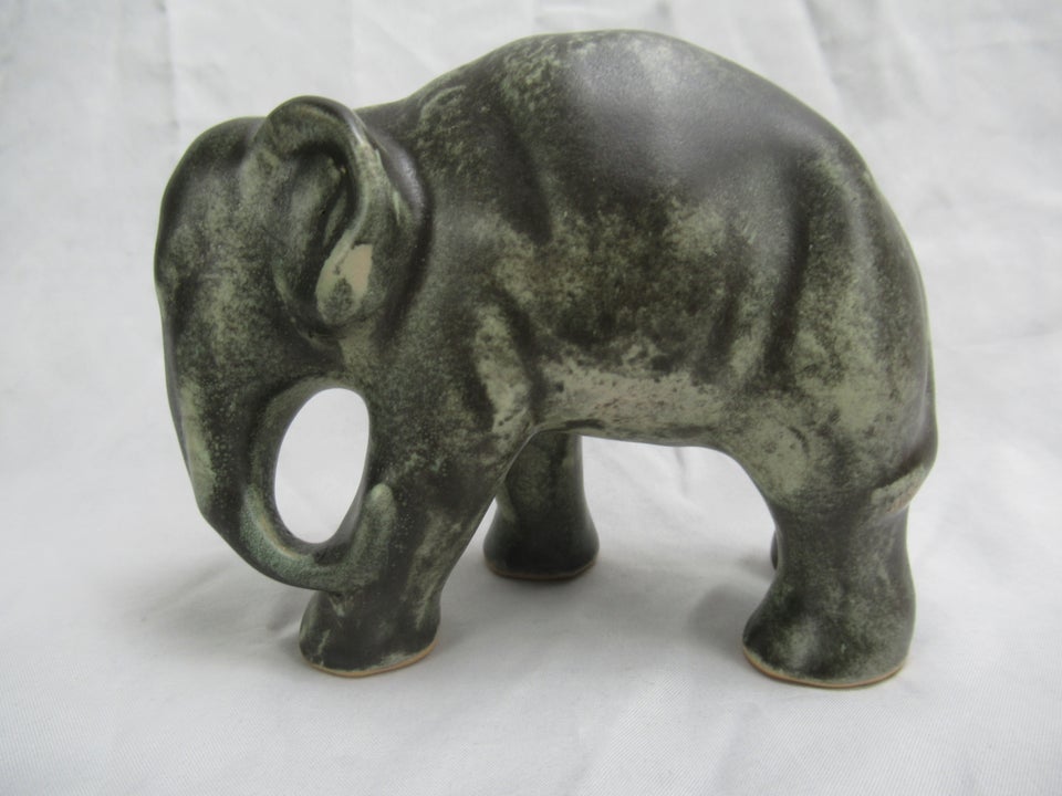 Elefant Figur 2 Keramik, Johgus