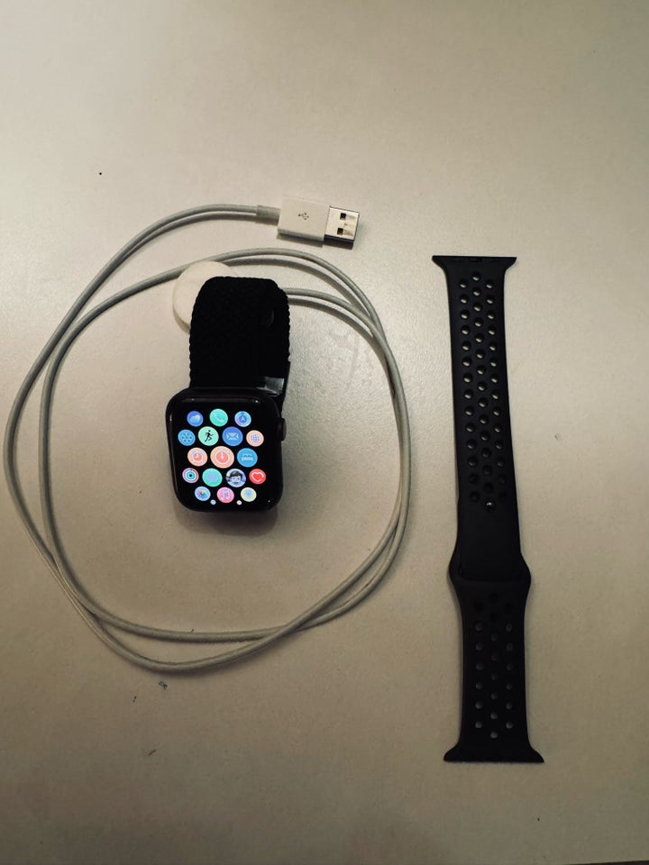 Smartwatch, Apple