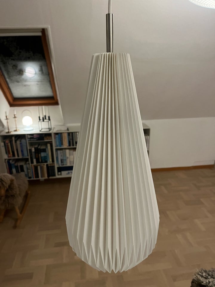 Anden loftslampe, Le Klint