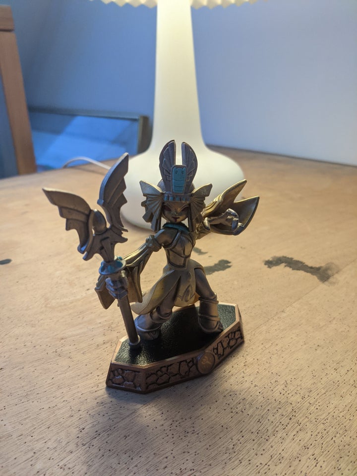 Golden Queen - Skylanders