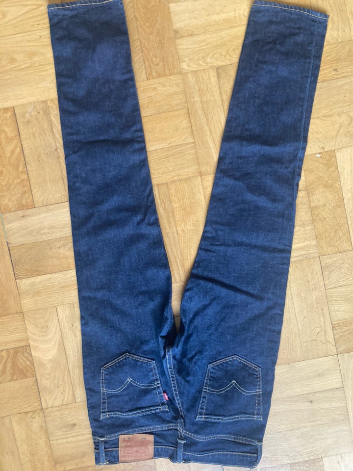 Jeans, Levis, str. 30