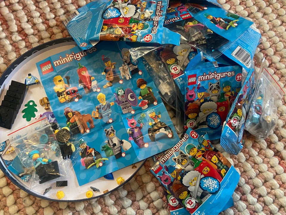 Lego Minifigures Series 22