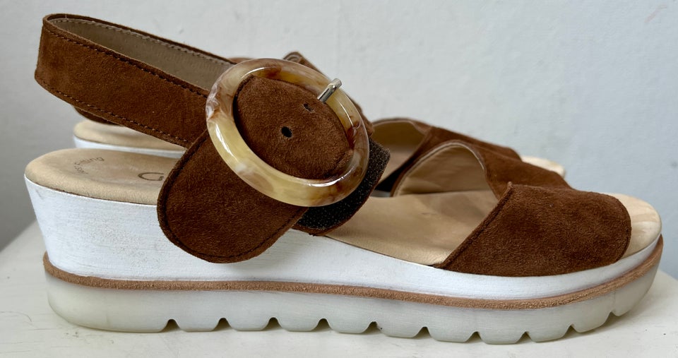 Sandaler, str. 40, Gabor