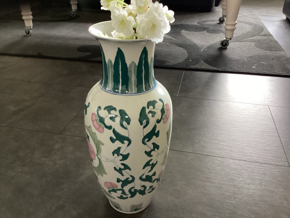 Vase, Vase