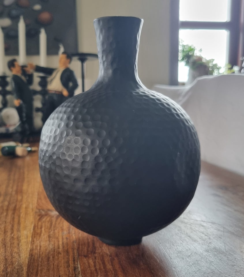 Andet, Vase