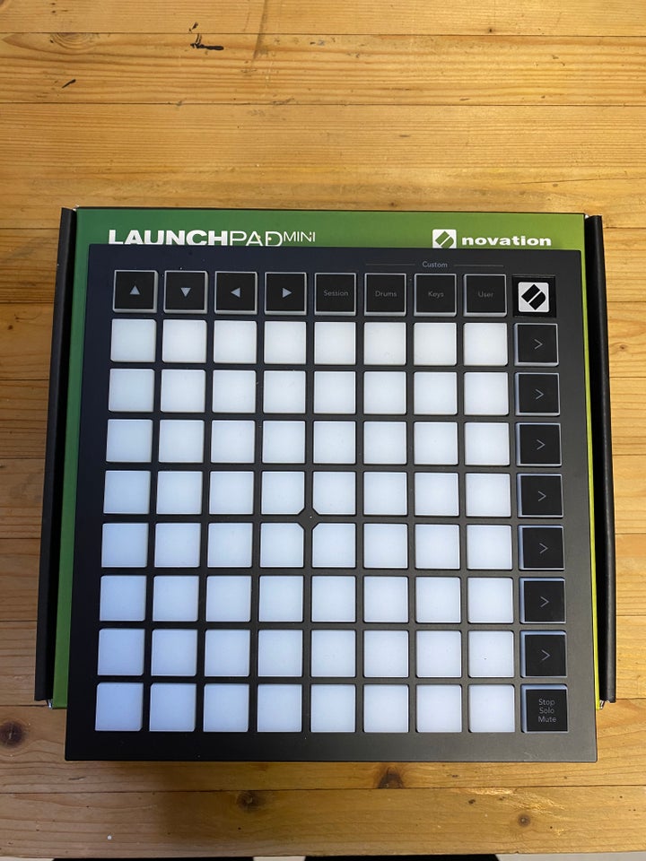 Novation Launchpad Mini MK3