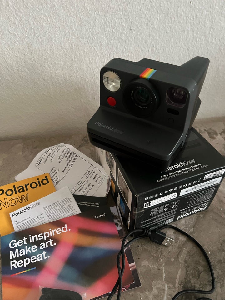 Polaroid, Now, Perfekt