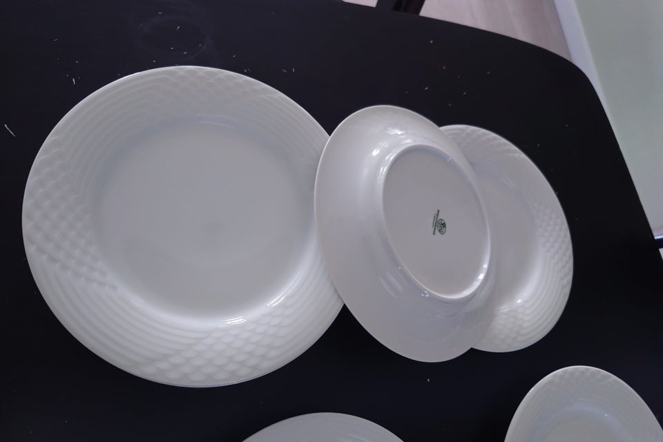 Porcelæn, 8 frokosttallerkener