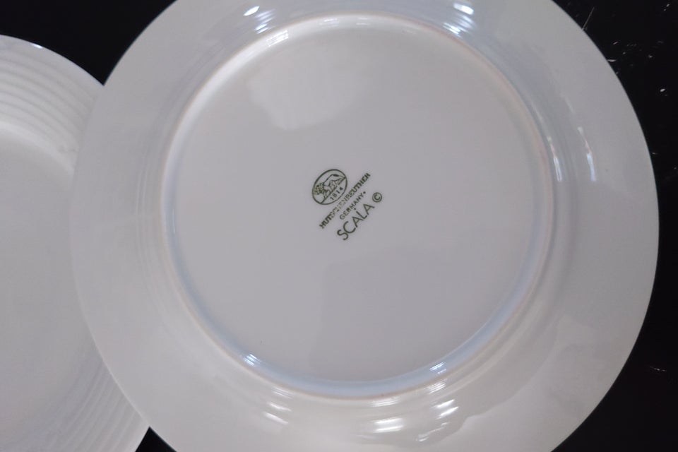 Porcelæn, 8 frokosttallerkener