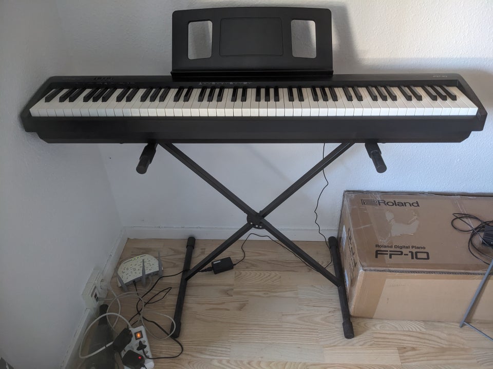 Elklaver Roland FP-10