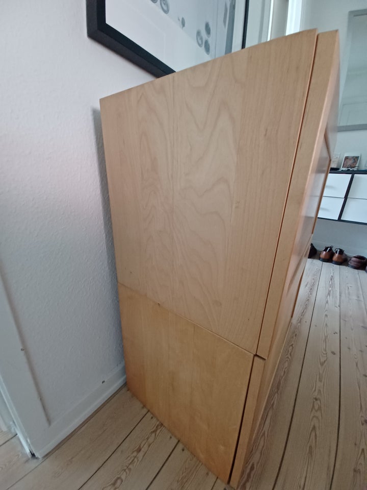 Andet skab Ikea b: 70 d: 37 h: 40