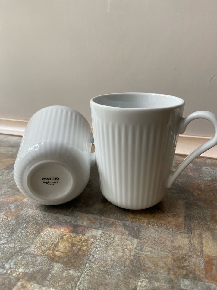 Porcelæn 4stk Kaffekrus 34cl