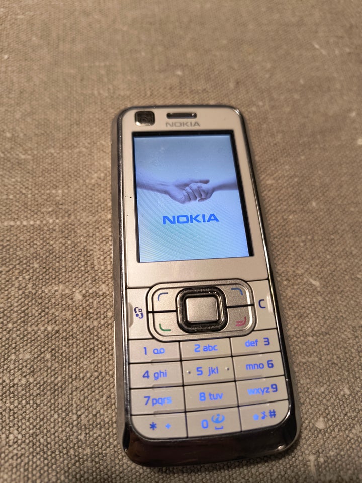 Nokia 6120-c1