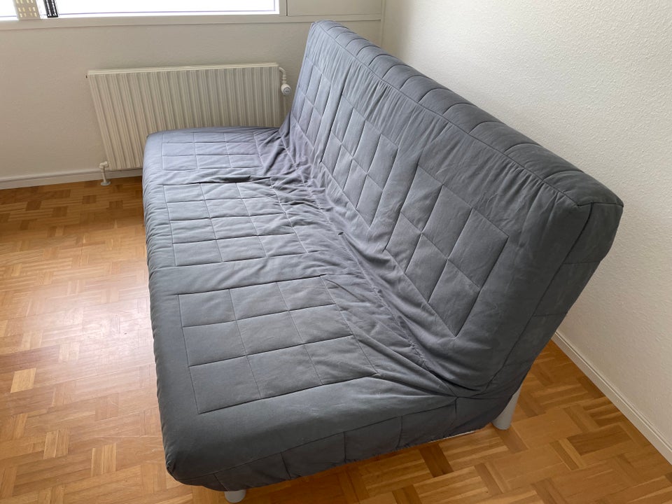 Sovesofa Ikea b: 140 l: 200