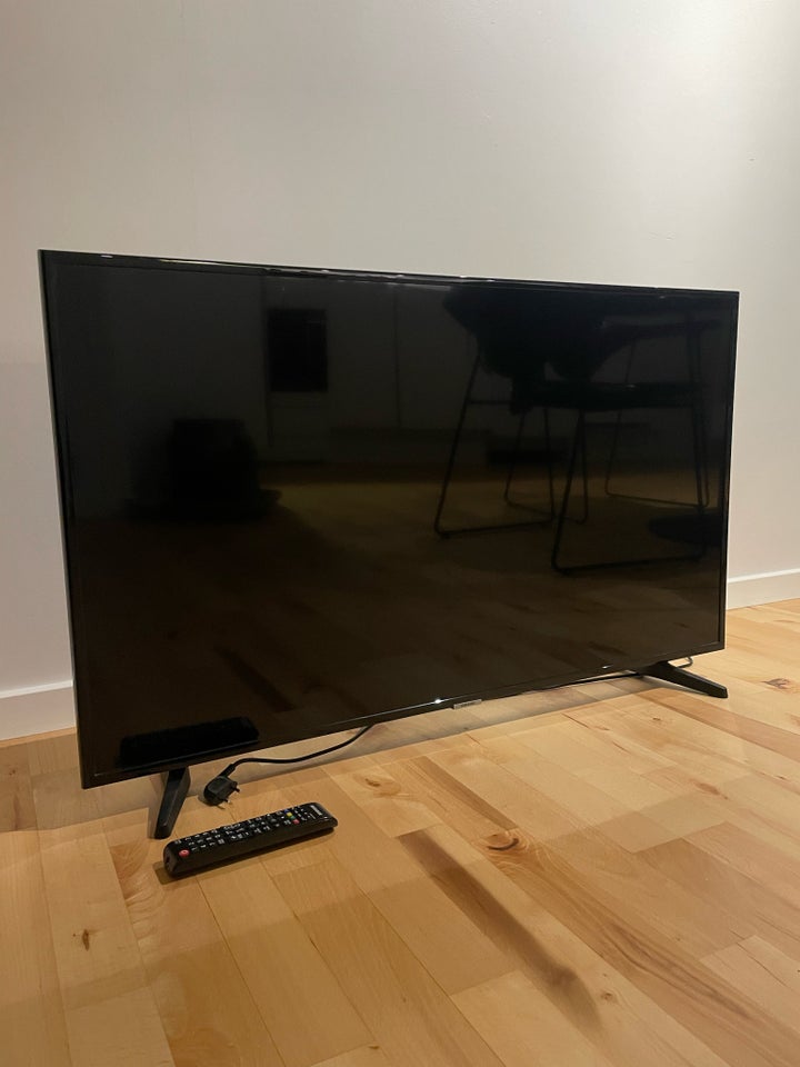 Samsung, 43", God