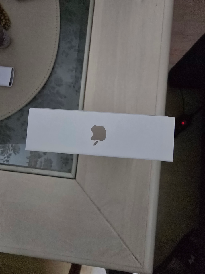 iPhone 15 Pro Max, 512 GB, guld