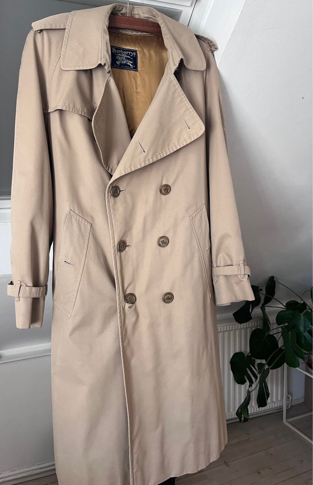 Trenchcoat str L Burberrys’