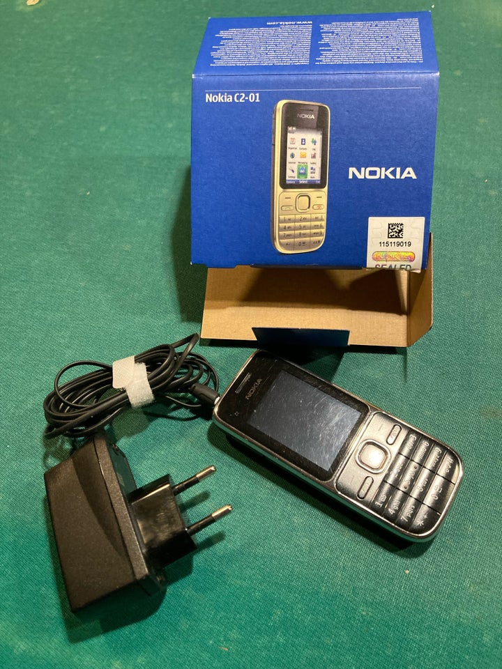 Nokia C2-01, 3,2MP , God