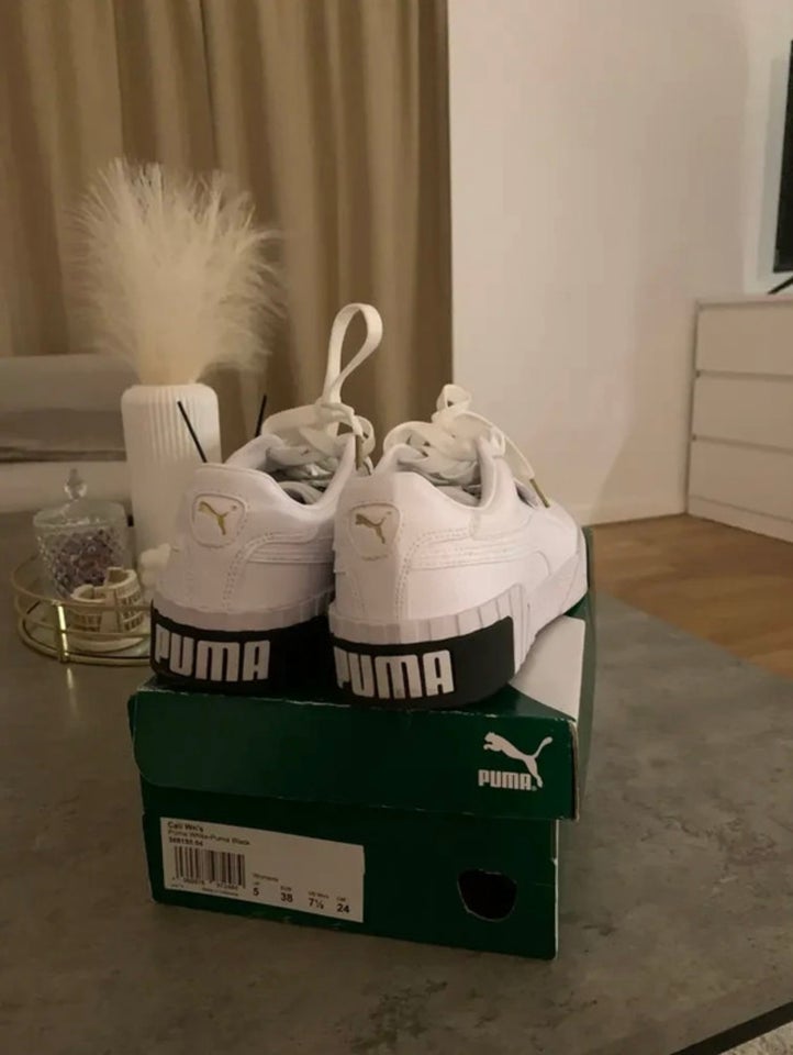 Sneakers, str. 38, Puma