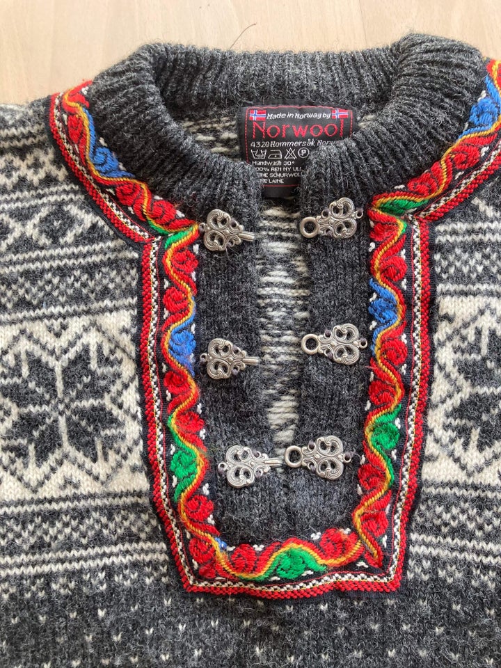 Sweater, Norwool, str. 38