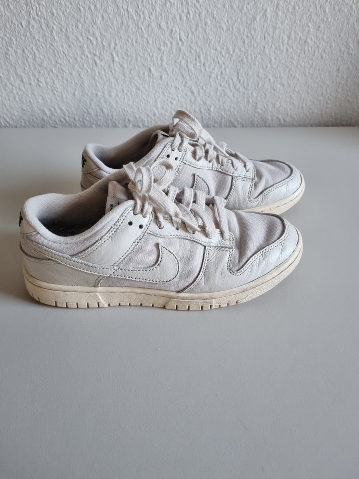 Sneakers, str. 37,5, Nike Dunk Low