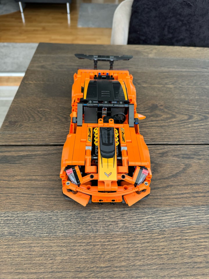 Lego Technic, Lego Technic 42093