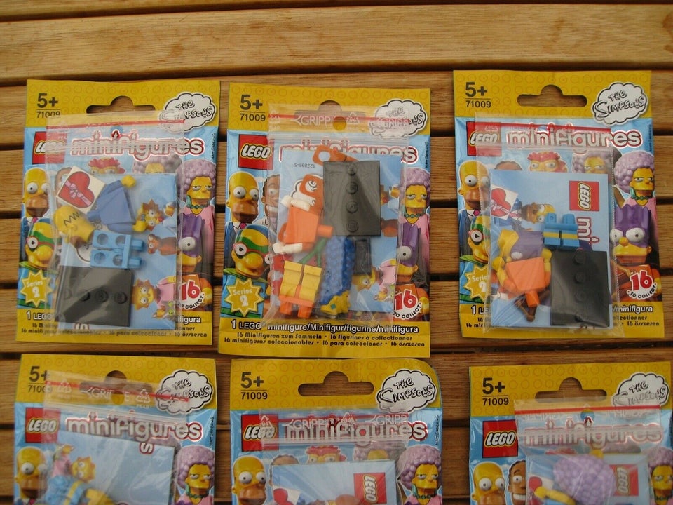 Lego Minifigures Simpsons