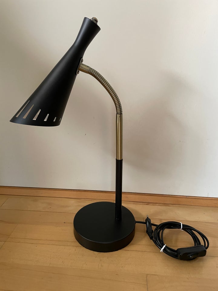 Anden bordlampe, Aneta Belysning