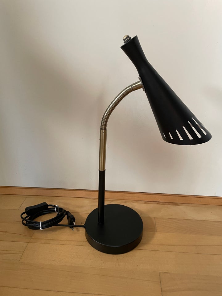 Anden bordlampe, Aneta Belysning