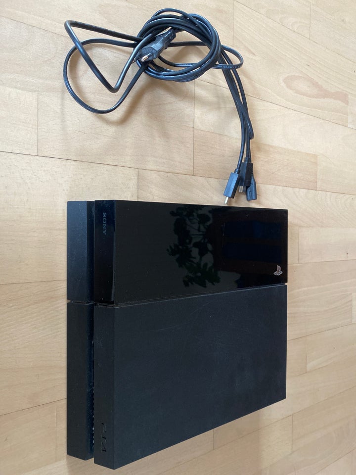 Playstation 4, Perfekt