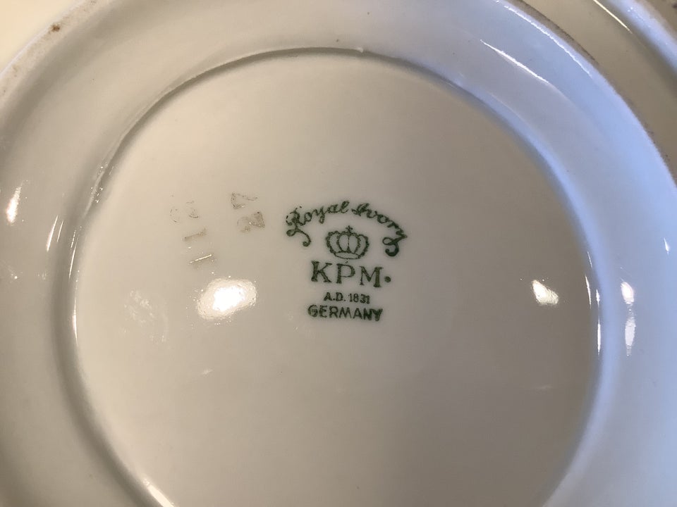 Porcelæn Sovseskål  K P M Germany