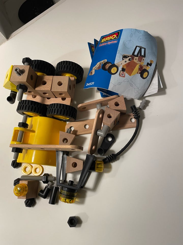 BRIO builder system