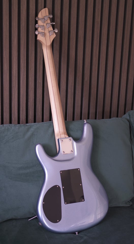 Elguitar, andet mærke Custom made