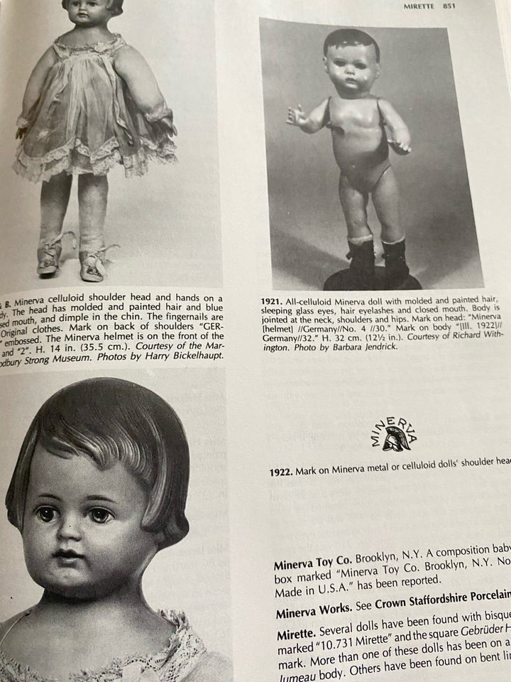 COLLECTORS ENCYCLOPEDIA of DOLLS