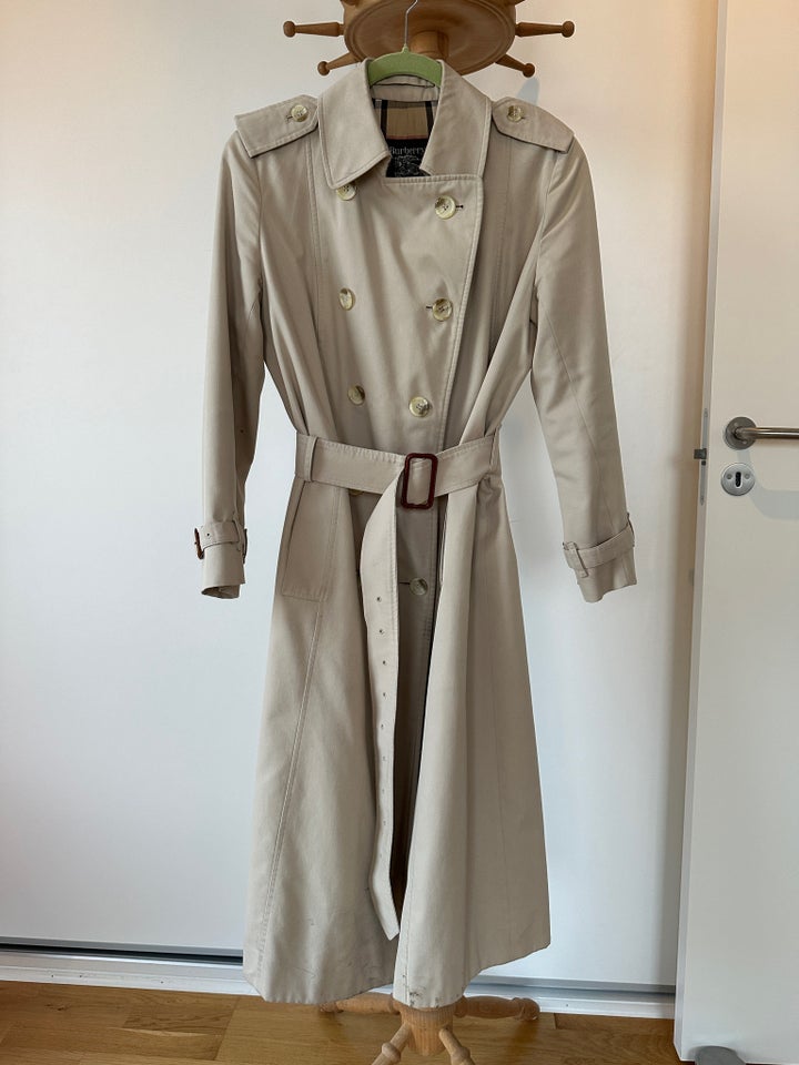 Trenchcoat, str. 38, Burberry