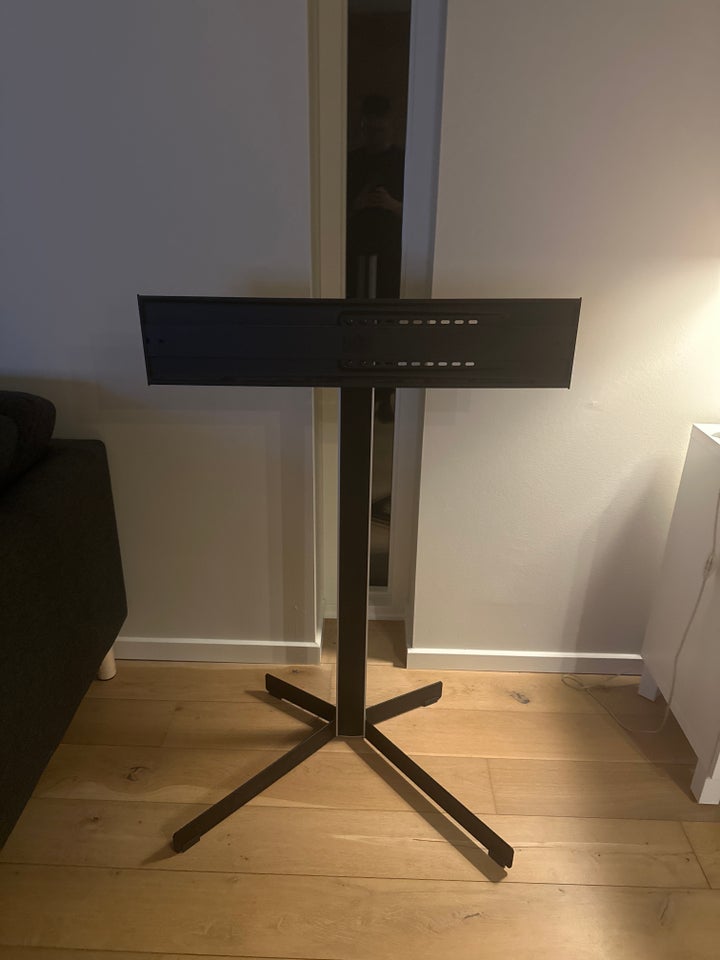 Vogels TV stander, Vogels, Perfekt