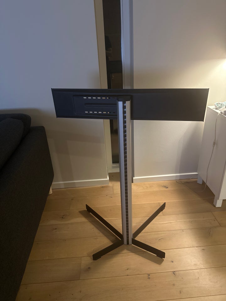 Vogels TV stander, Vogels, Perfekt