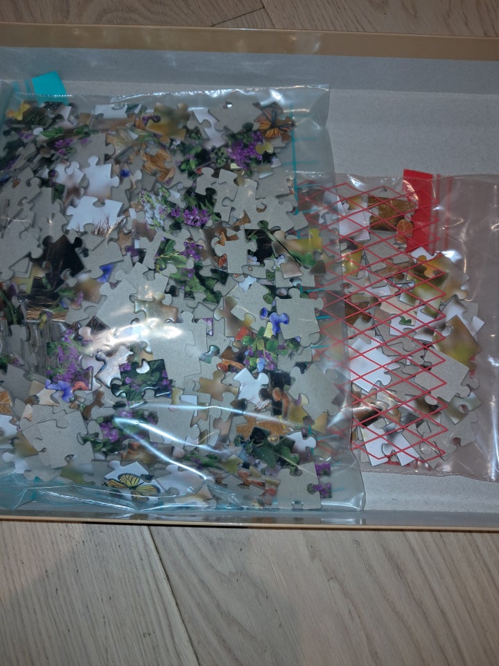 Bloom art puzzle, Rundt puslespil,