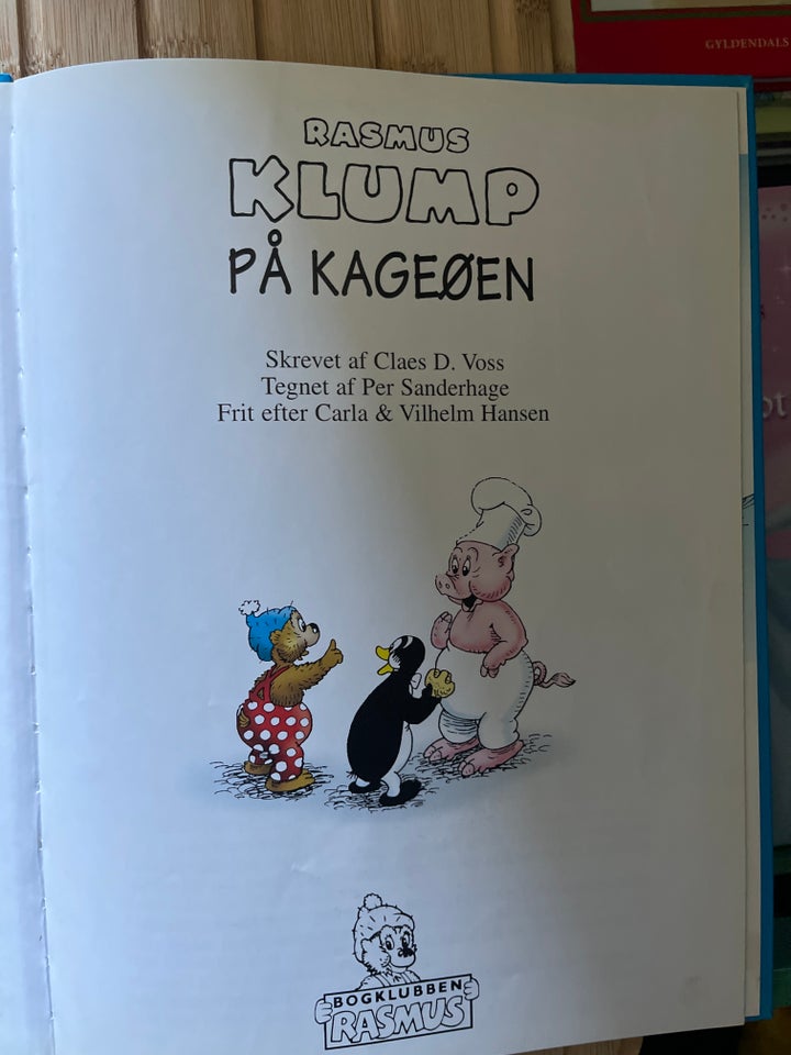 Rasmus Klump på kageøen, Glas D Voss