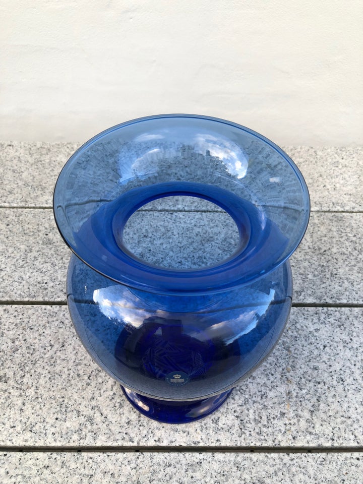 Glas vase, Amfora vase